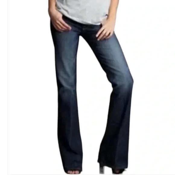 Paige Hollywood Hills  Premium Denim Low Rise Flare Jeans Blue Dark Wash Size 26 - Picture 1 of 9